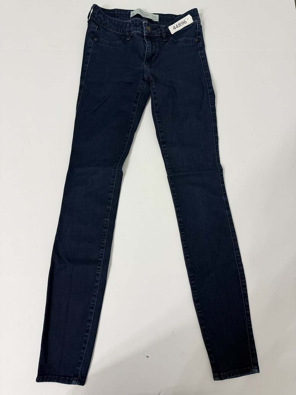 Abercrombie & Fitch Women's Skinny Jeans Dark Wash Size 25x31